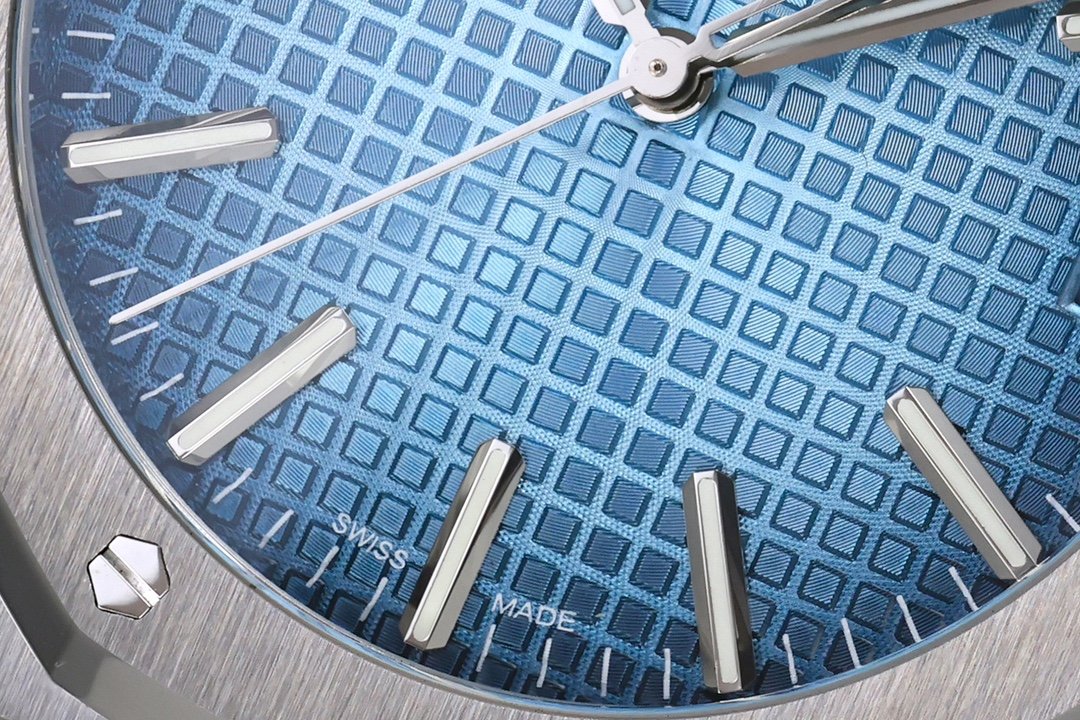 Audemars Piguet Royal Oak 15510 Series - Image 10