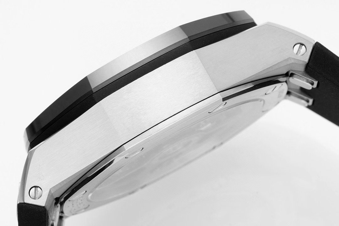 Audemars Piguet Royal Oak Offshore Series 26420RO-OO.A002CA.01 Watch - Image 17