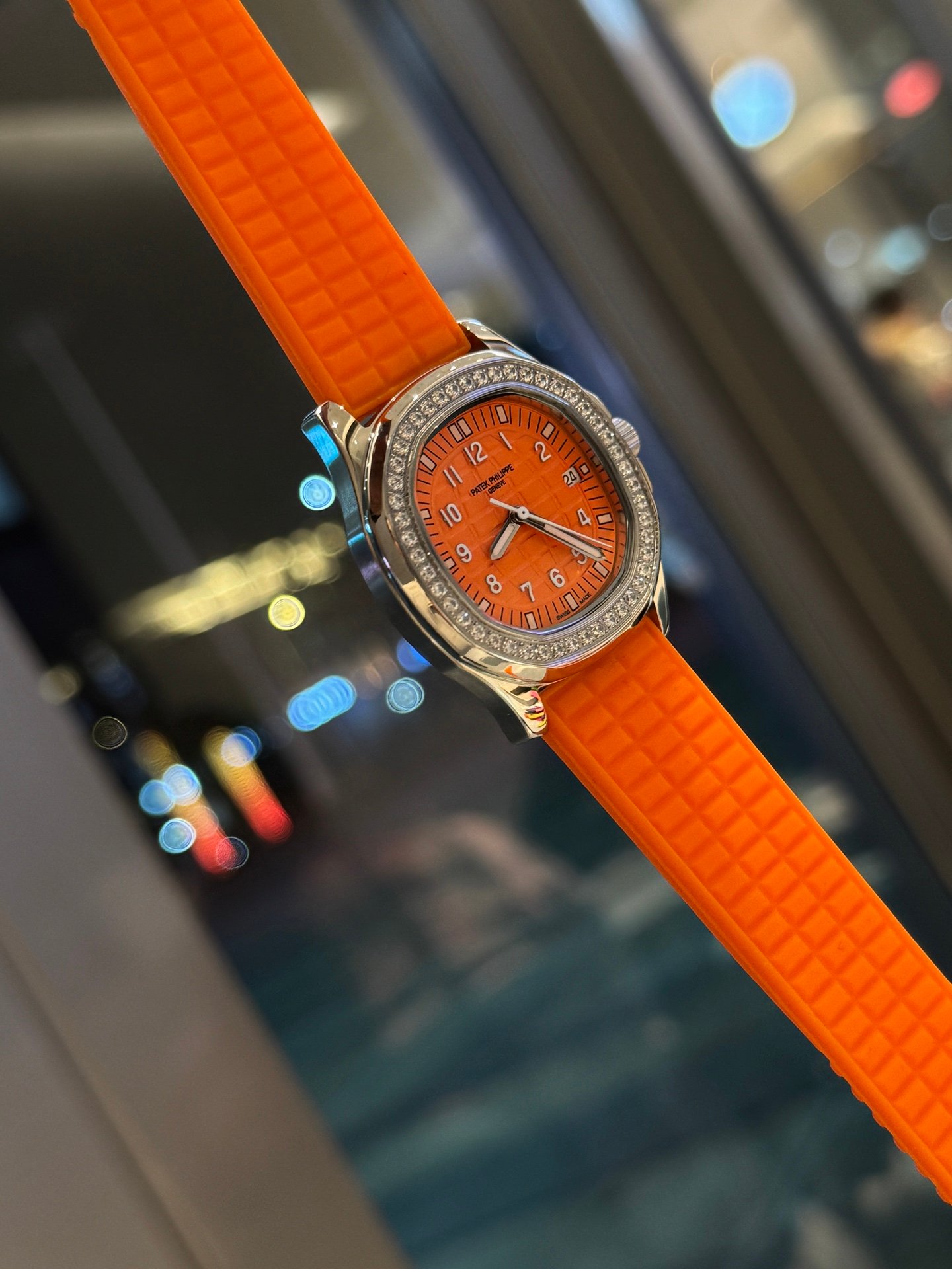 Patek Philippe AQUANAUT series 5067 watch - Image 4