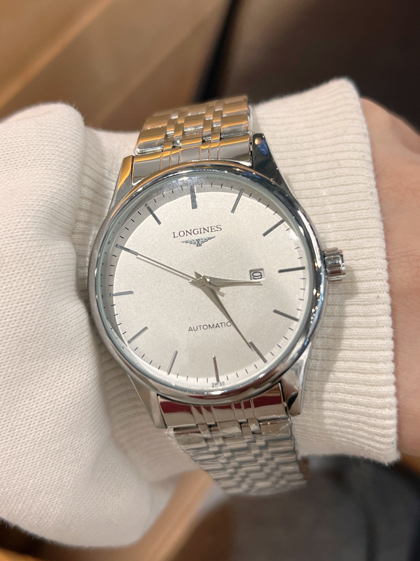 Longines Elegance L4.922.4.12.6 watch - Image 3