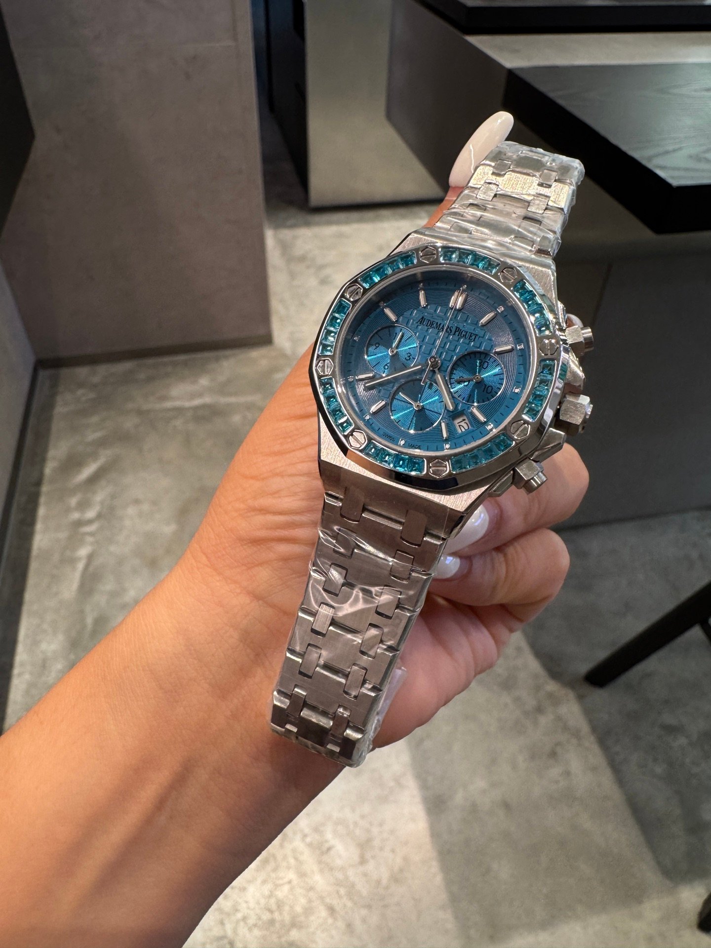 Audemars Piguet Royal Oak Series 26574ST7Watch - Image 10