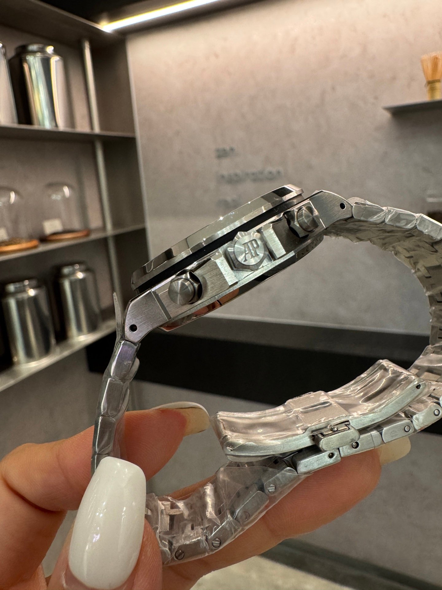 Audemars Piguet Royal Oak Series 26574ST7Watch - Image 7