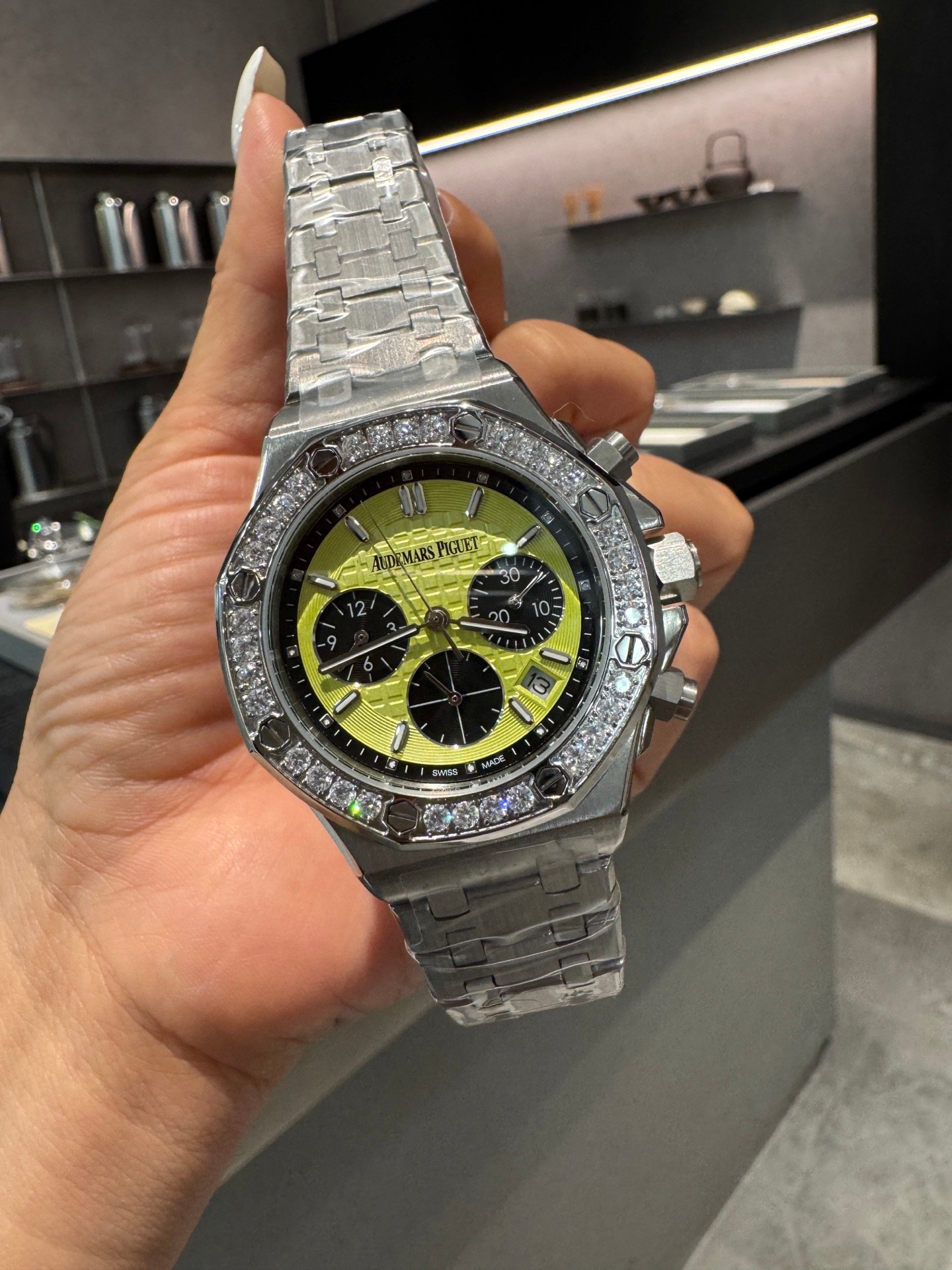 Audemars Piguet Royal Oak Series 26574ST7Watch - Image 5