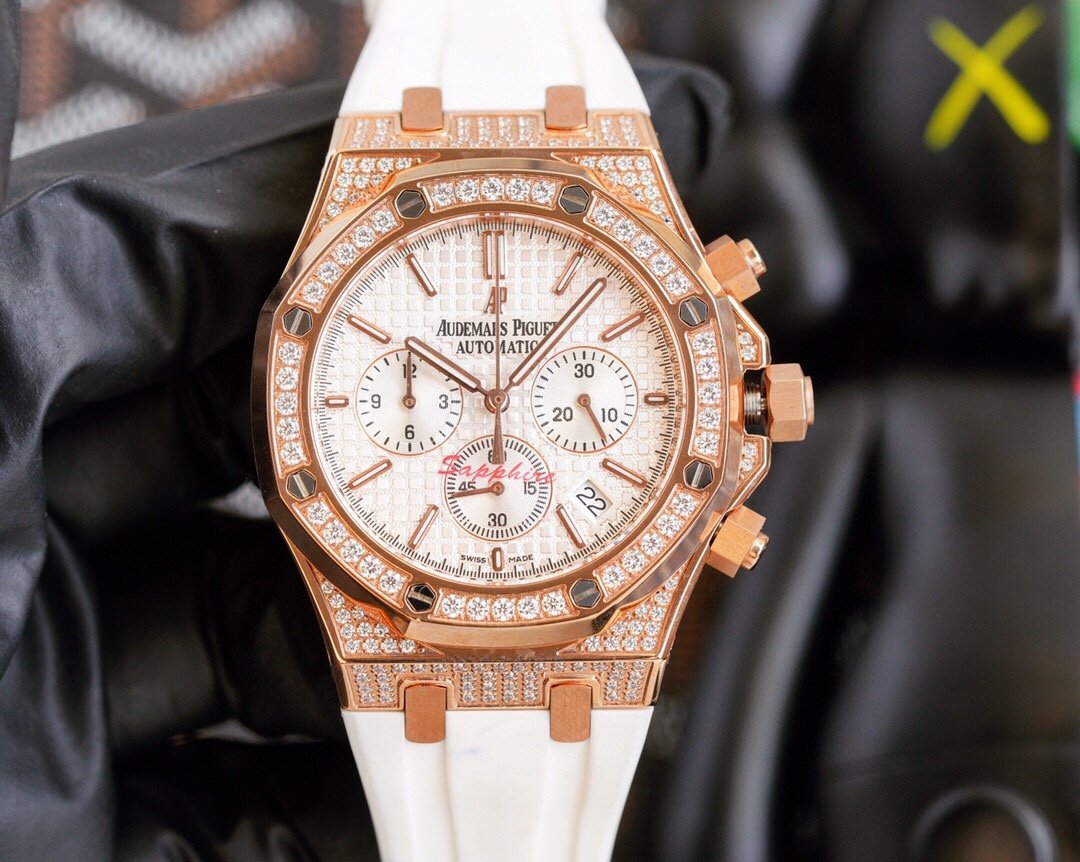 Audemars Piguet Royal Oak Series 26240ST1 Watch