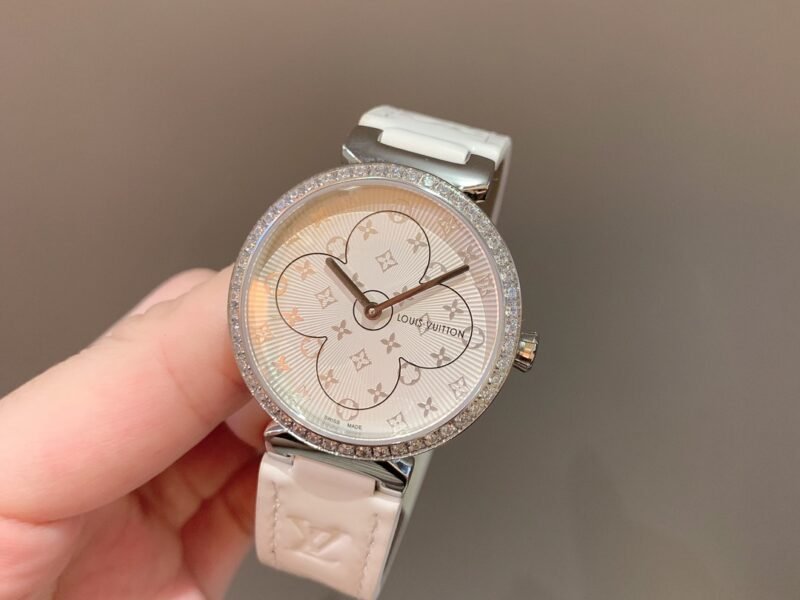 Louis Vuitton three pin super popular blue mirror quartz watch