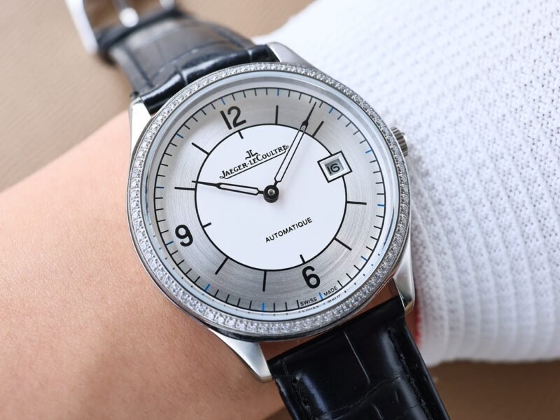 Jaeger LeCoultre men's whirlpool style small flywheel adds mechanical beauty watch&minimalist two pin design