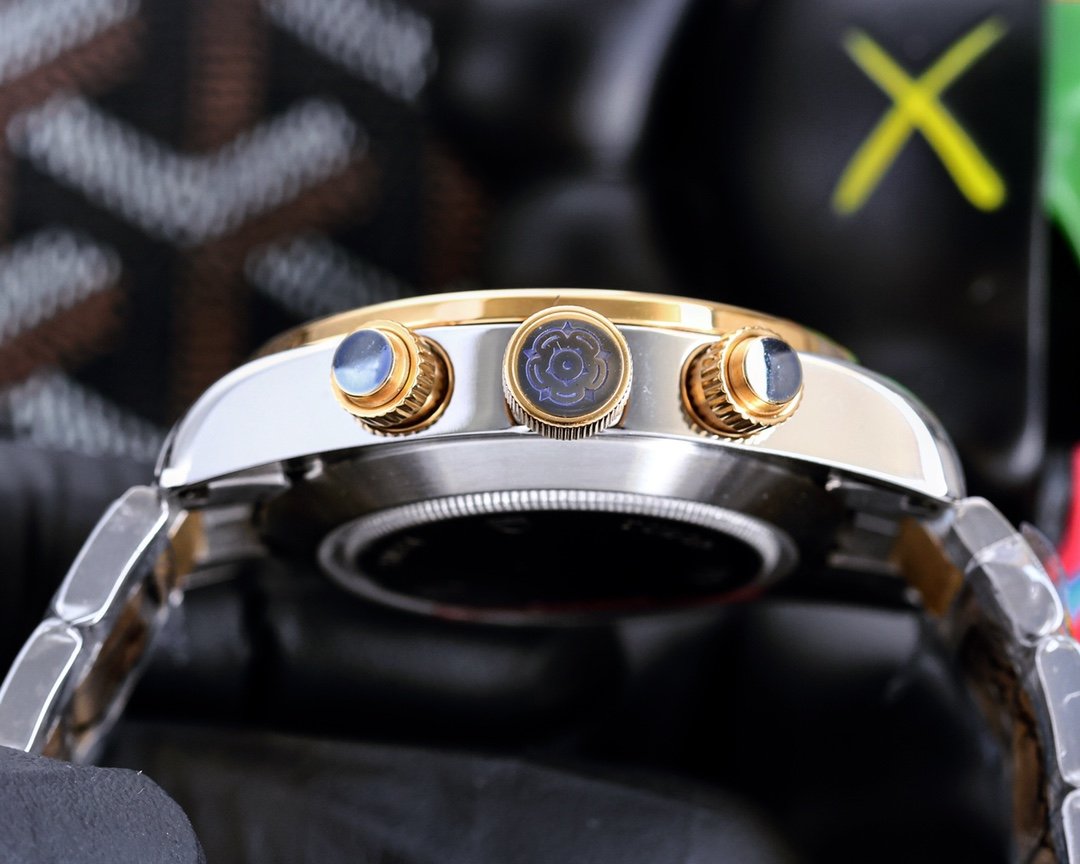 Tudor Blue Bay Series M79363N-0007 Watch - Image 3