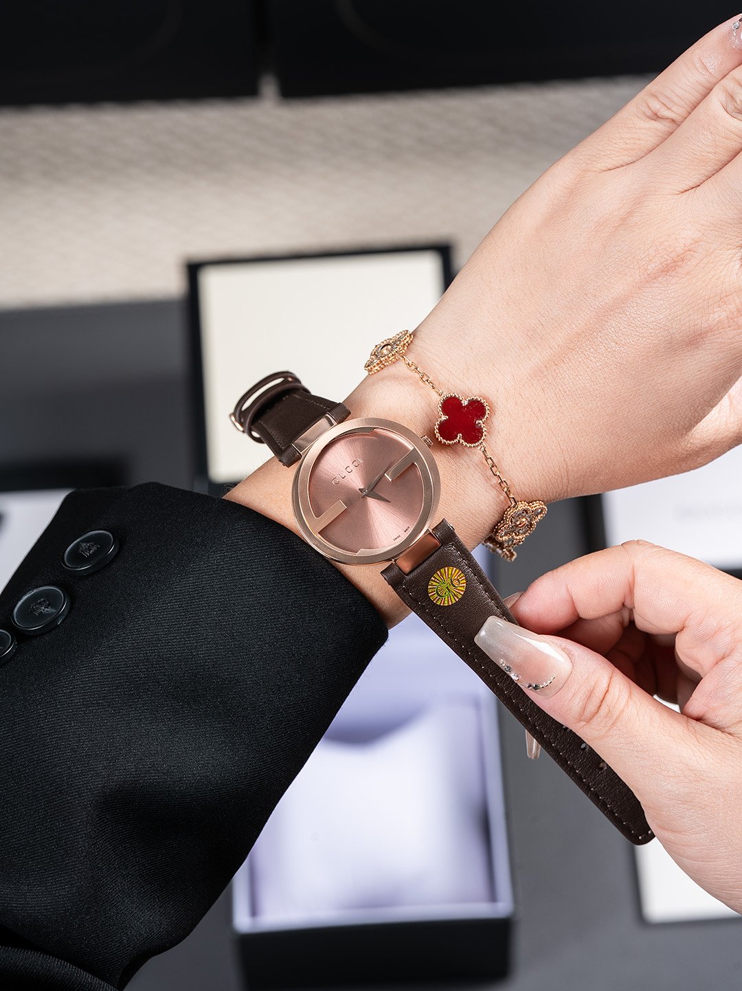 Gucci Interlocking Series YA133504 Watch - Image 7