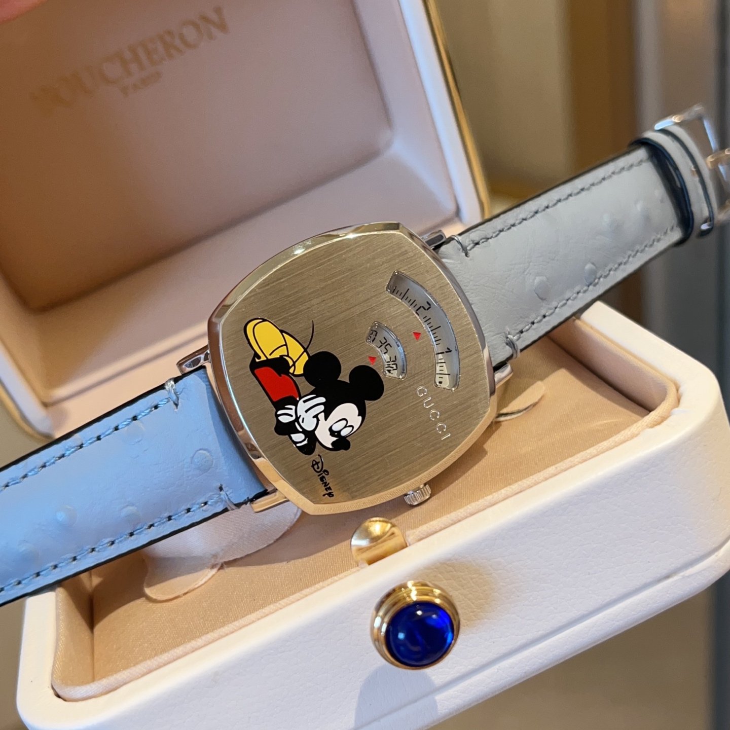 Gucci unisex Disney xGucci Grip series watch - Image 6
