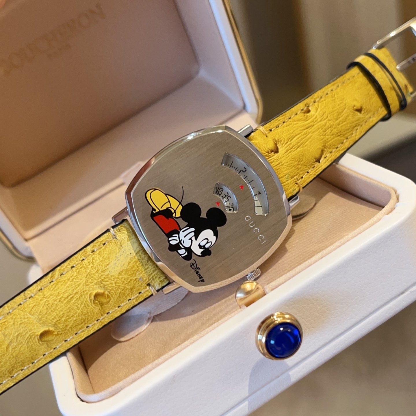 Gucci unisex Disney xGucci Grip series watch - Image 15