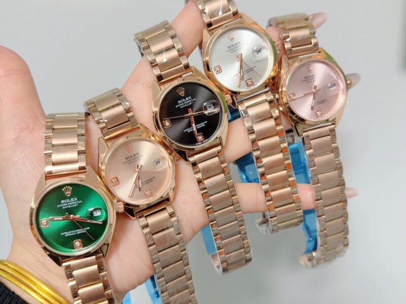 Rolex 33mm Stylish Ladies Watch Featuring Date-just