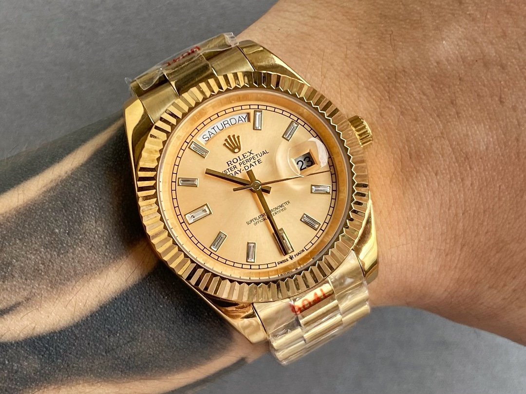 Rolex Timeless Elegance Day-Date Series Women’s Watch - Image 5