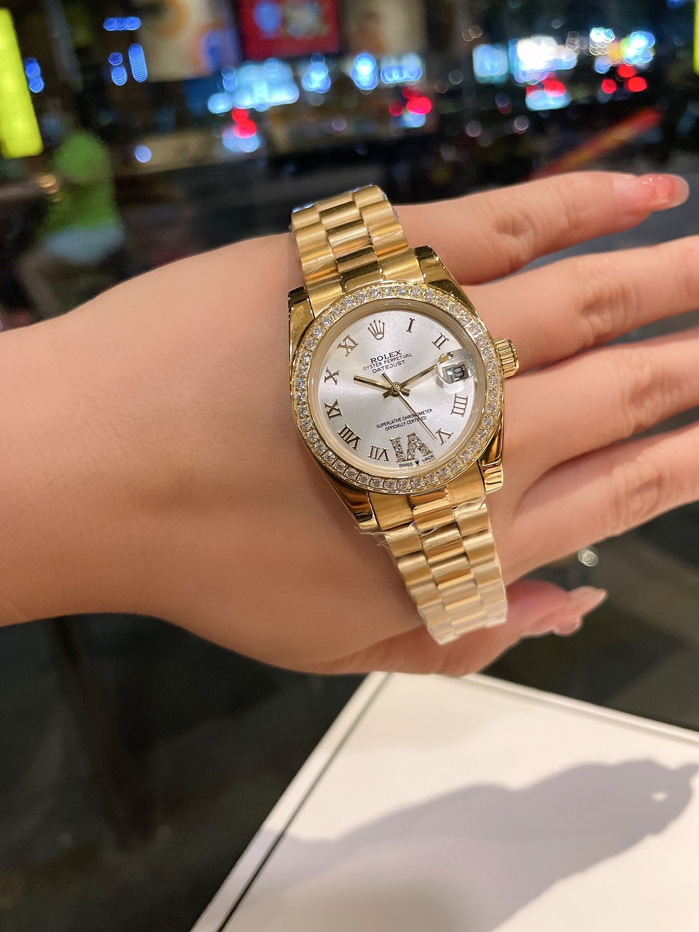 Rolex Classic Date-just Series Women’s Luxury Watch - Image 6