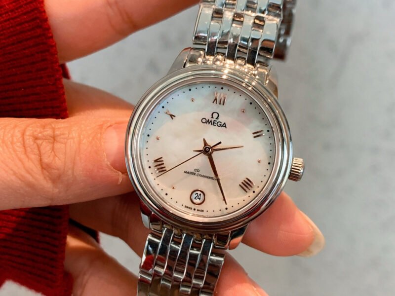 Omega De Ville 32mm Ladies Quartz Watch | Minimalist Elegance & Timeless Luxury