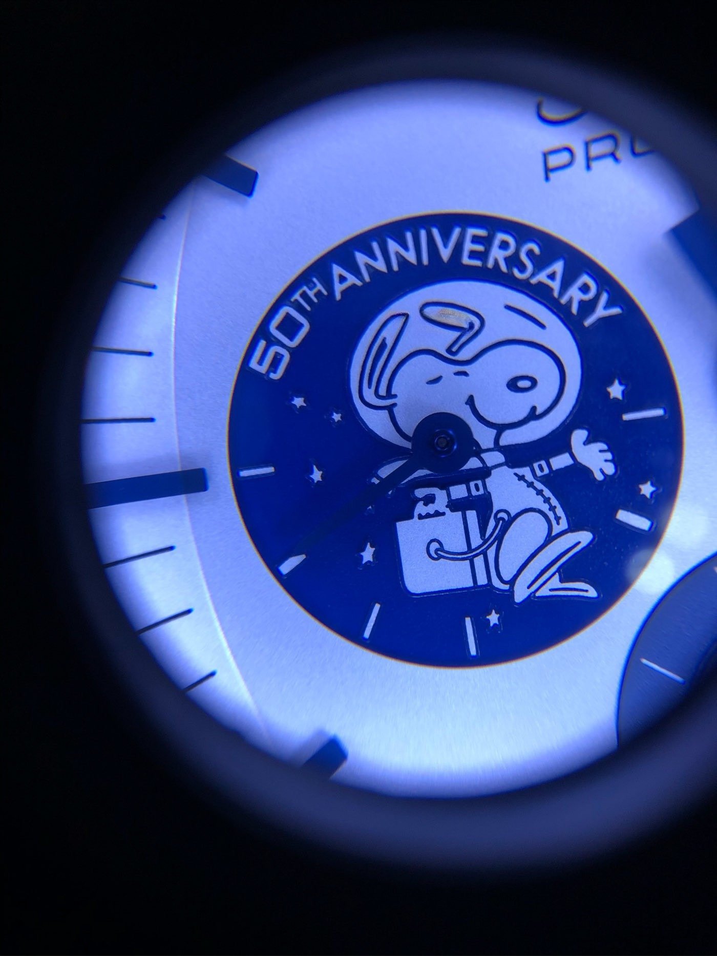 Omega SPEEDMASTER Series 310.32.42.50.02.001 Watch (Snoopy Award 50th Anniversary Commemorative Watch) - Image 8
