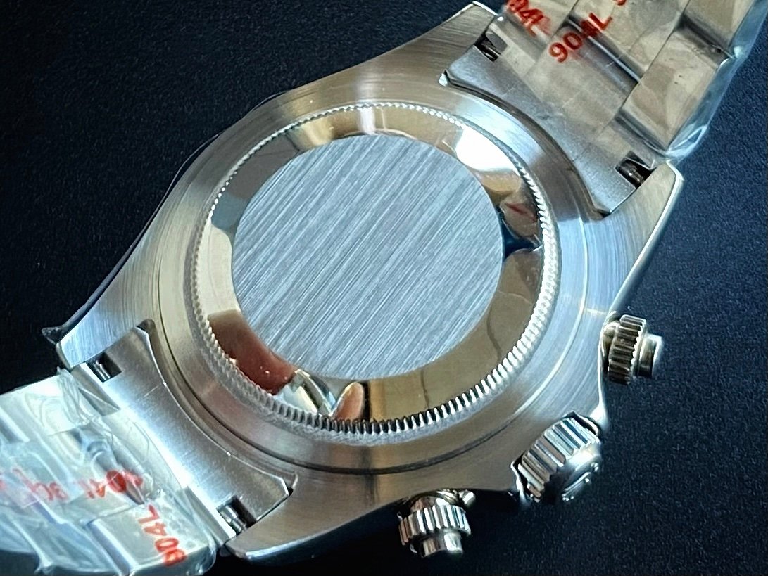 Rolex Cosmograph Daytona 116509 Classic Luxury Wristwatch - Image 3