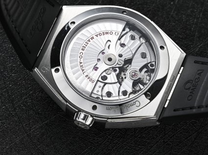 Omega 41mm Master Chronometer Fifth-Generation Constellation 131.30 Series | Exquisitely Crafted Timepiece - Image 3